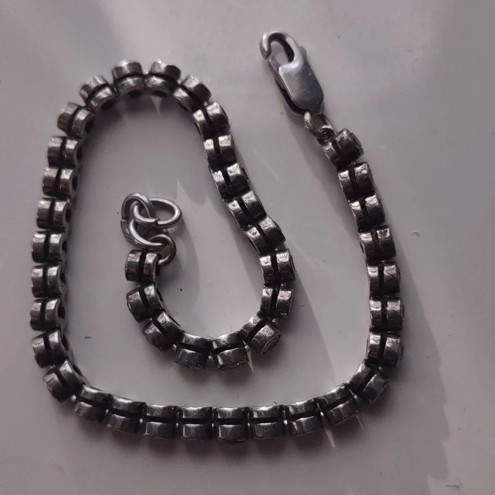 Sterling Silver Bezel Set Round White CZ Link 7" Bracelet - 10g - Picture 4 of 6